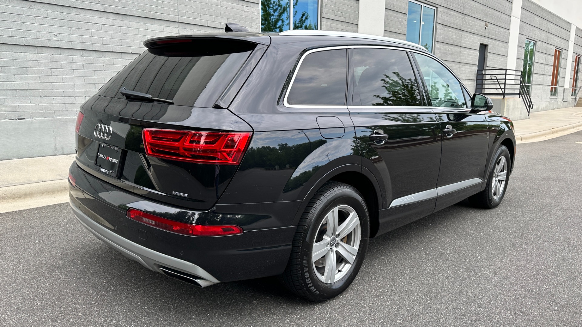 Used 2017 Audi Q7 Premium Plus   Vision Package   Gray Oak Trim 