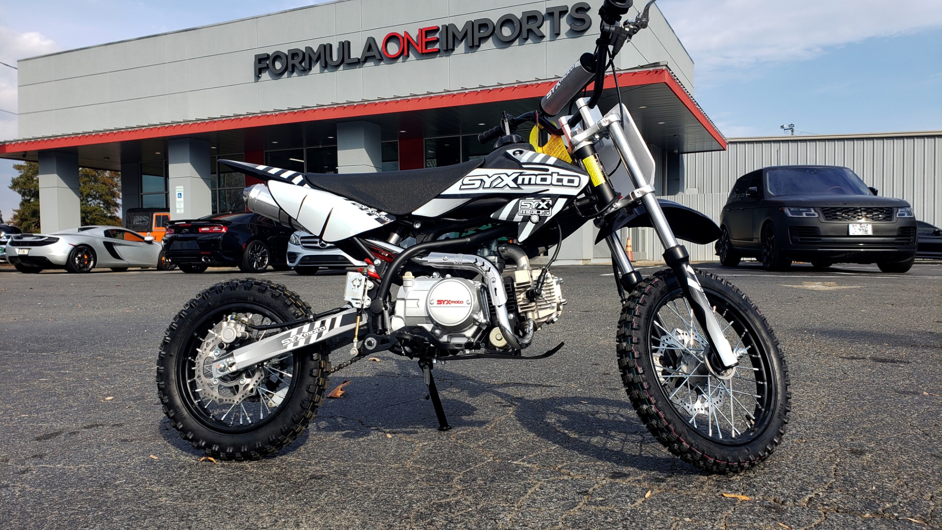 Syx deals moto dealer