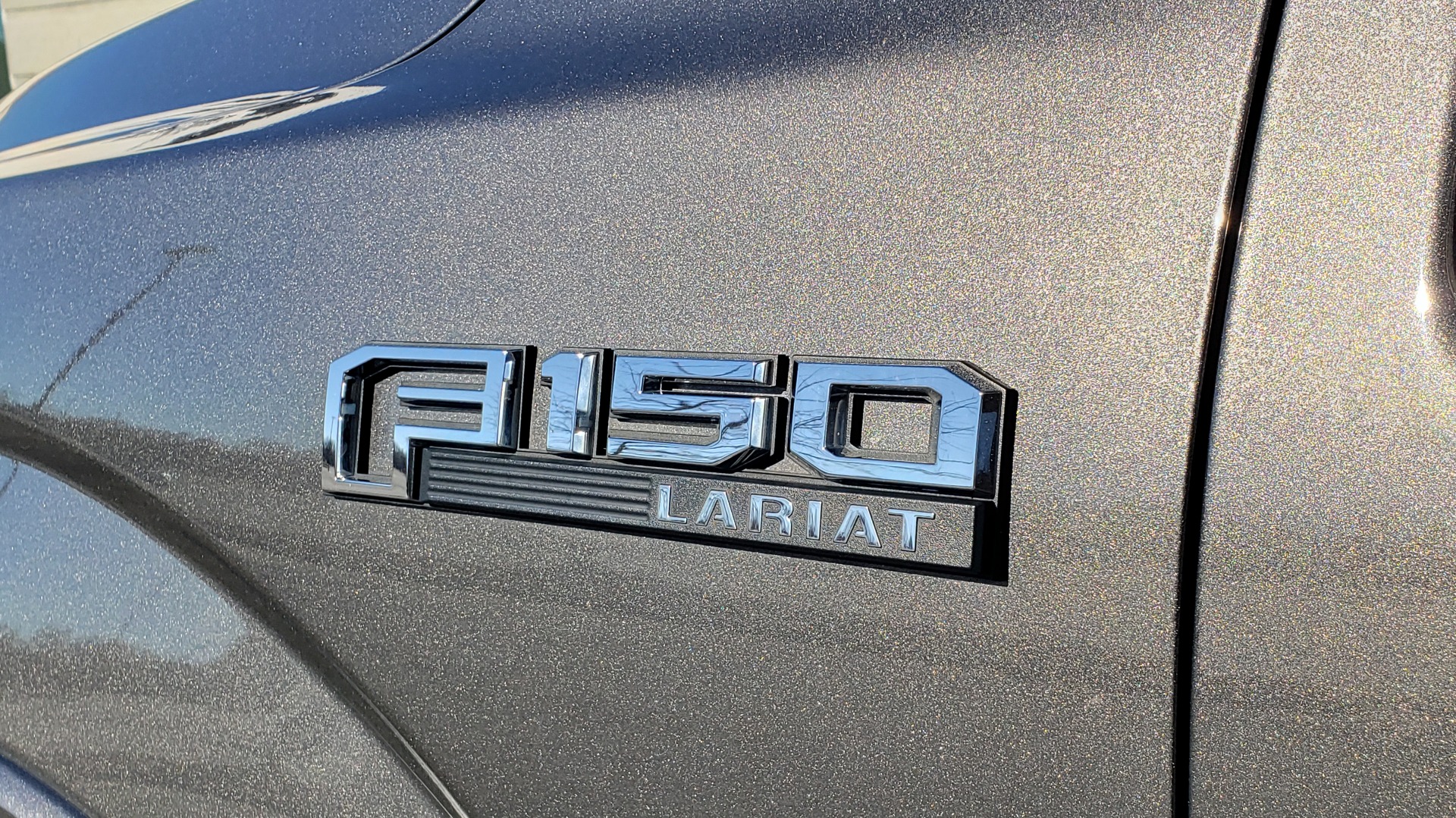 2018 EcoBoost Badge Removal on Tailgate - Ford F150 Forum - Community of  Ford Truck Fans