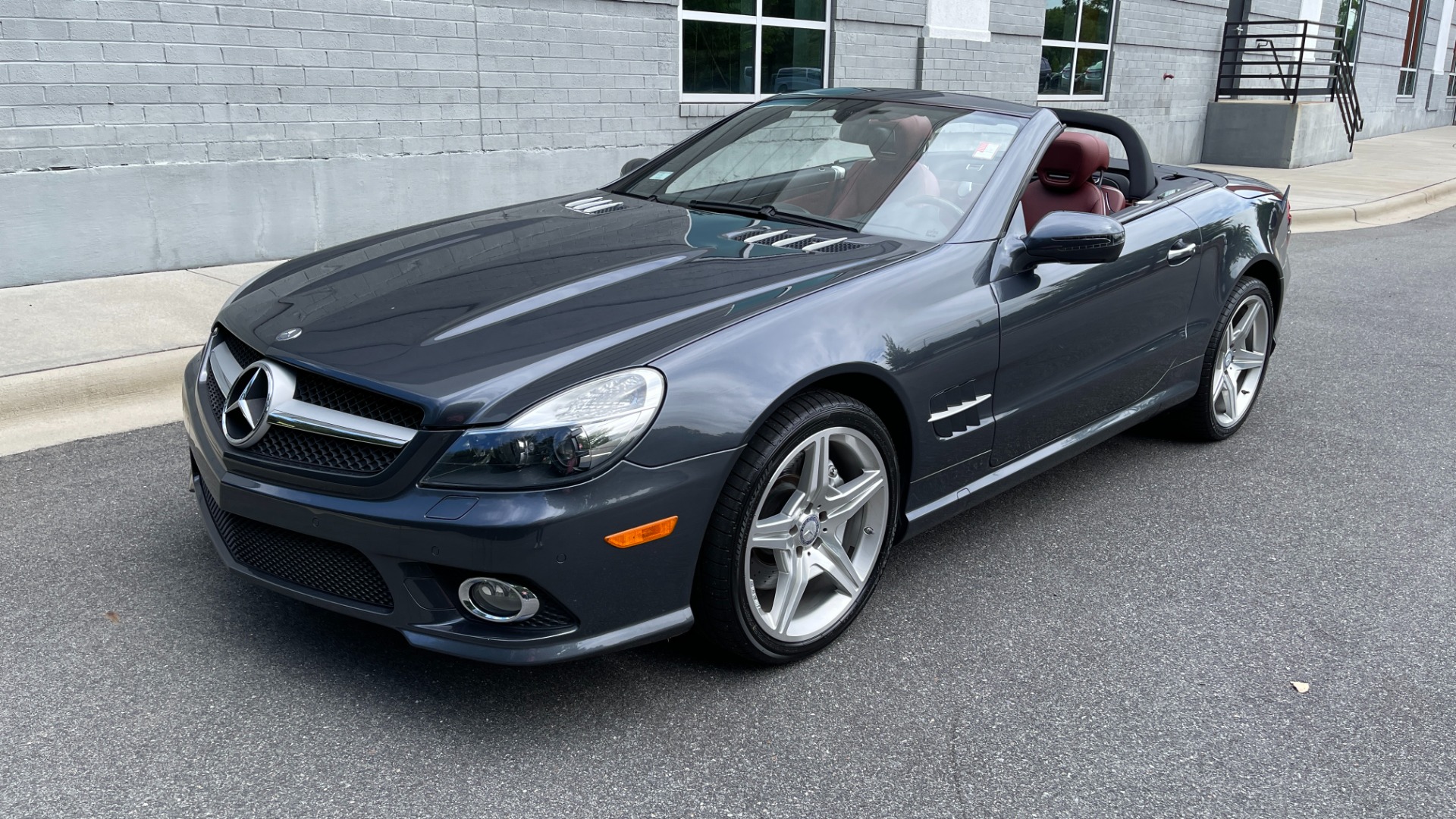 Used 2011 Mercedes-Benz SL-Class SL550 / HARD TOP CONVERTIBLE / GLASS ...