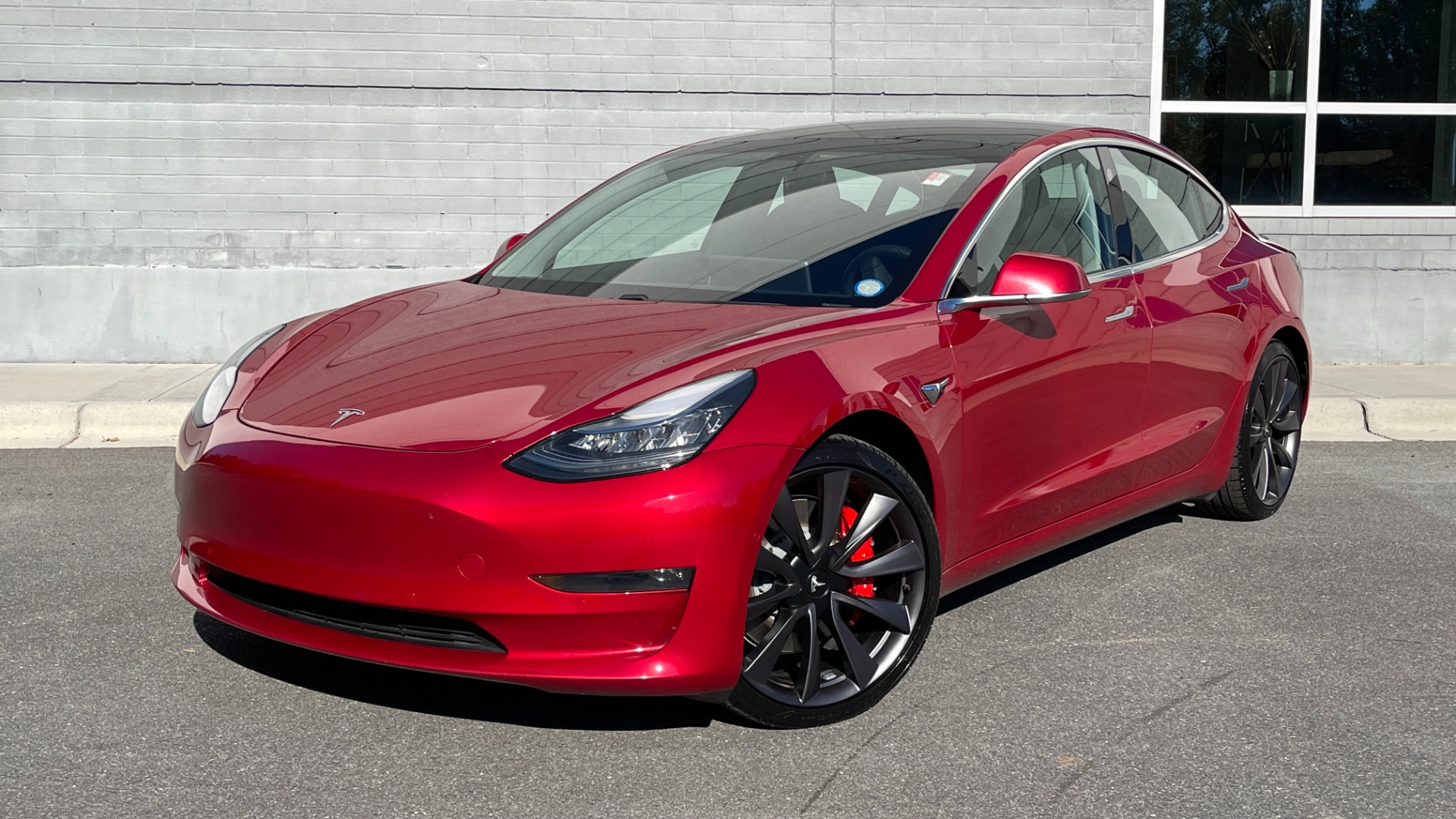 Tesla model deals 3 performance 2020