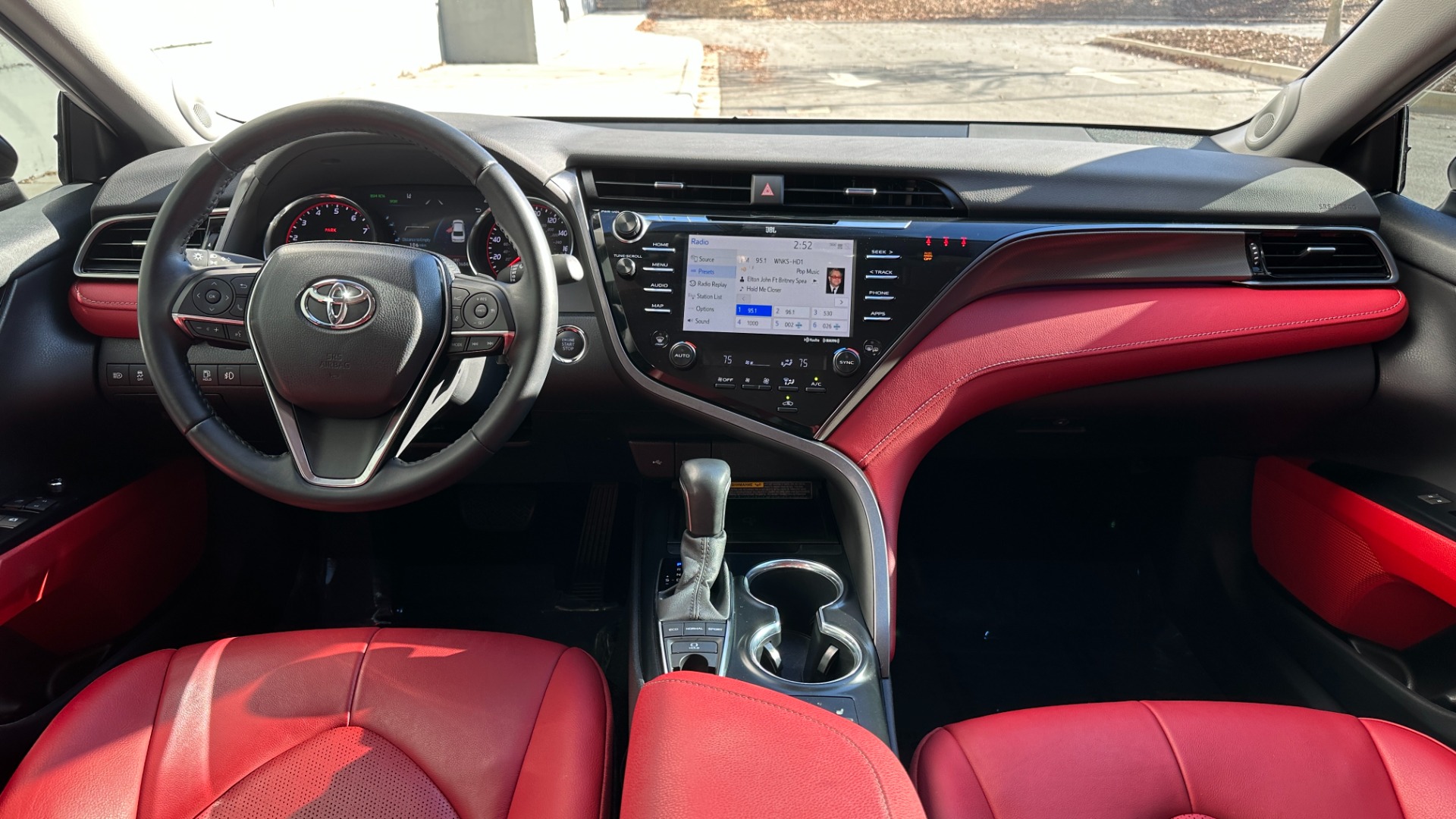 Used 2020 Toyota Camry XSE / PANORAMIC ROOF / BLACK ACCENTS ...