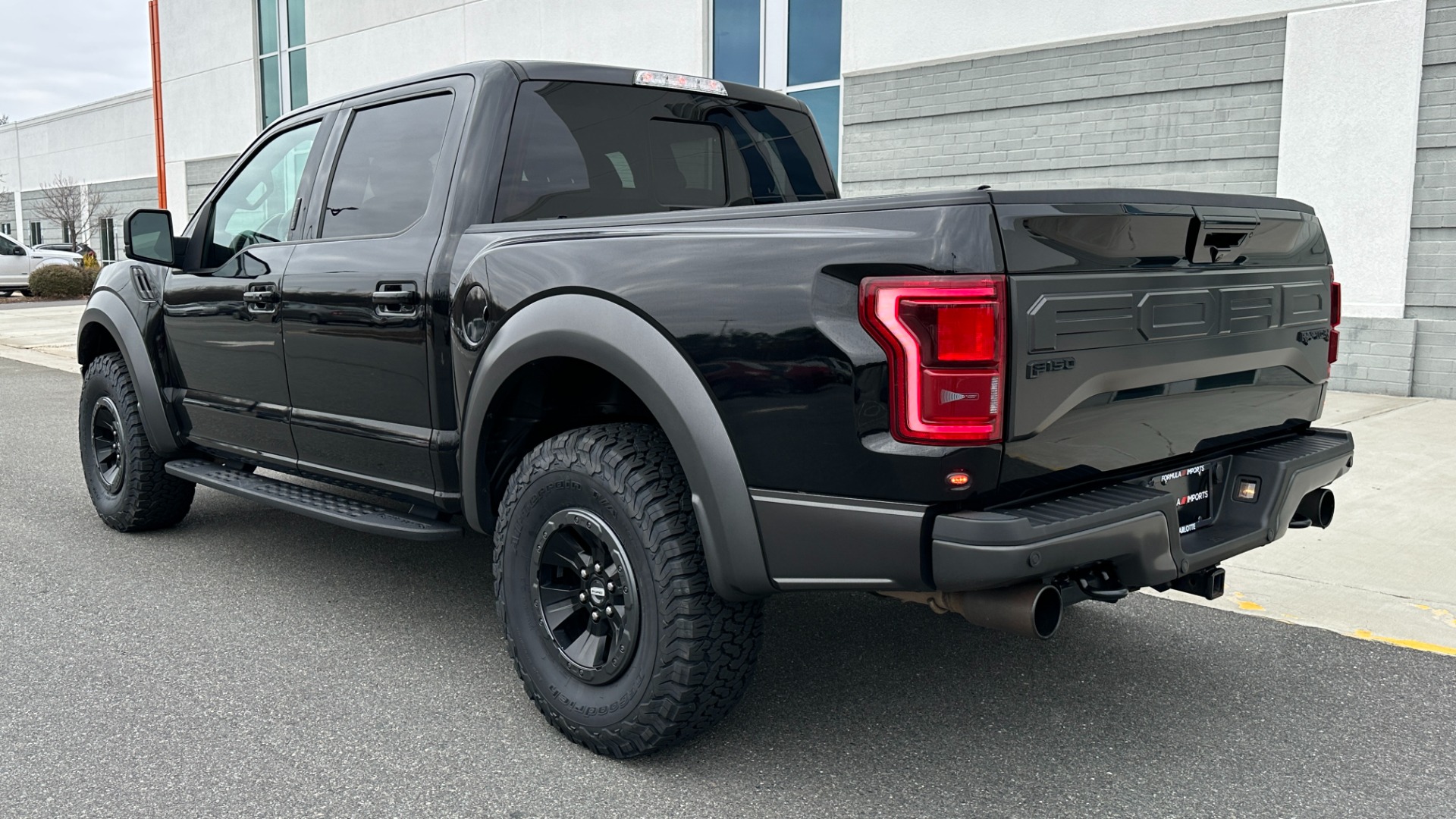 Used 2018 Ford F-150 RAPTOR / 802A PACKAGE / PANORAMIC ROOF / BED COVER ...