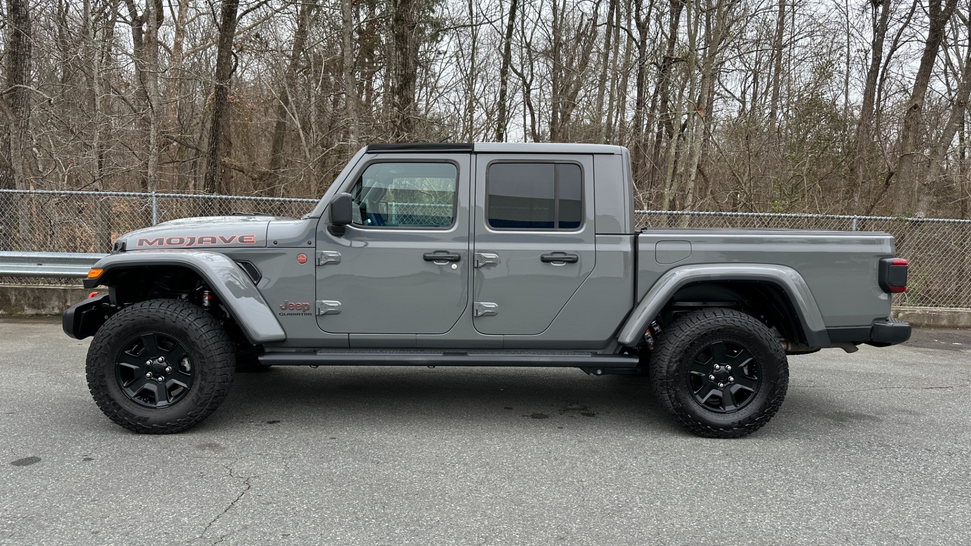 Used 2022 Jeep Gladiator MOJAVE / TRAIL RIDE MGMT / FREEDOM TOP ...