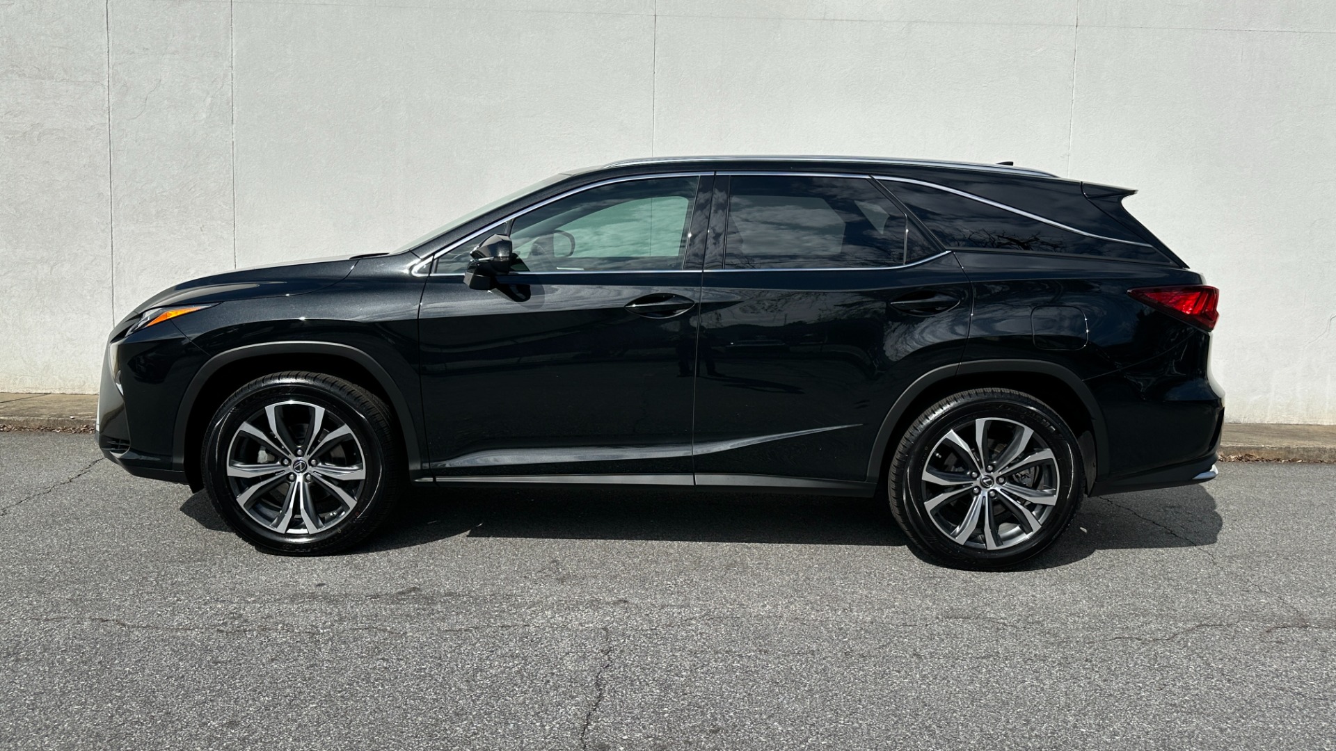 Used 2018 Lexus RX RX 350L PREMIUM / BLIND SPOT / NAVIGATION / 20IN ...