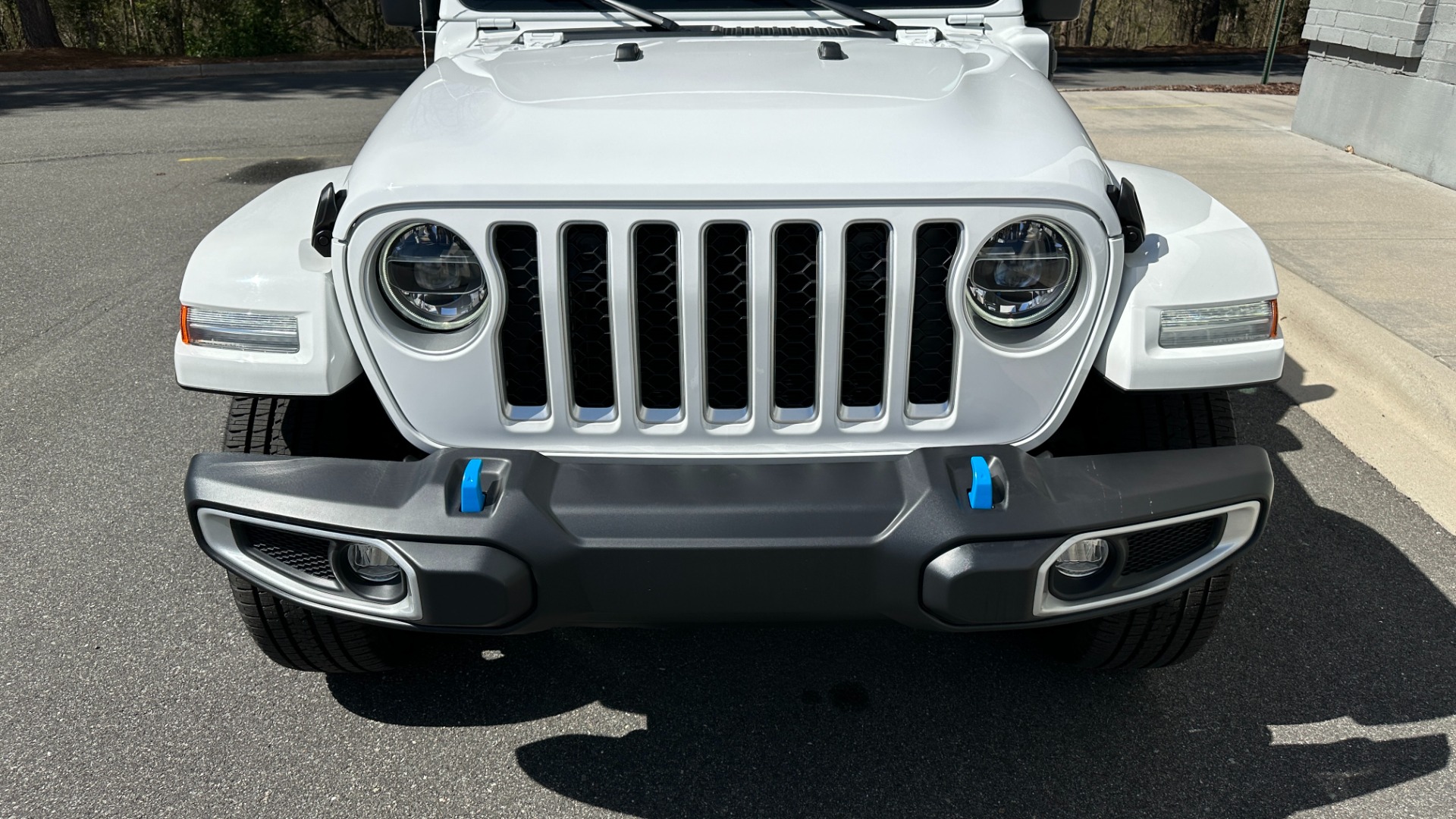 https://www.formulaimports.com/imagetag/2806/8/l/Used-2022-Jeep-Wrangler-4xe-UNLIMITED-SAHARA-HYBRID-HARD-TOP-ADVANCED-SAFETY-GROUP.jpg