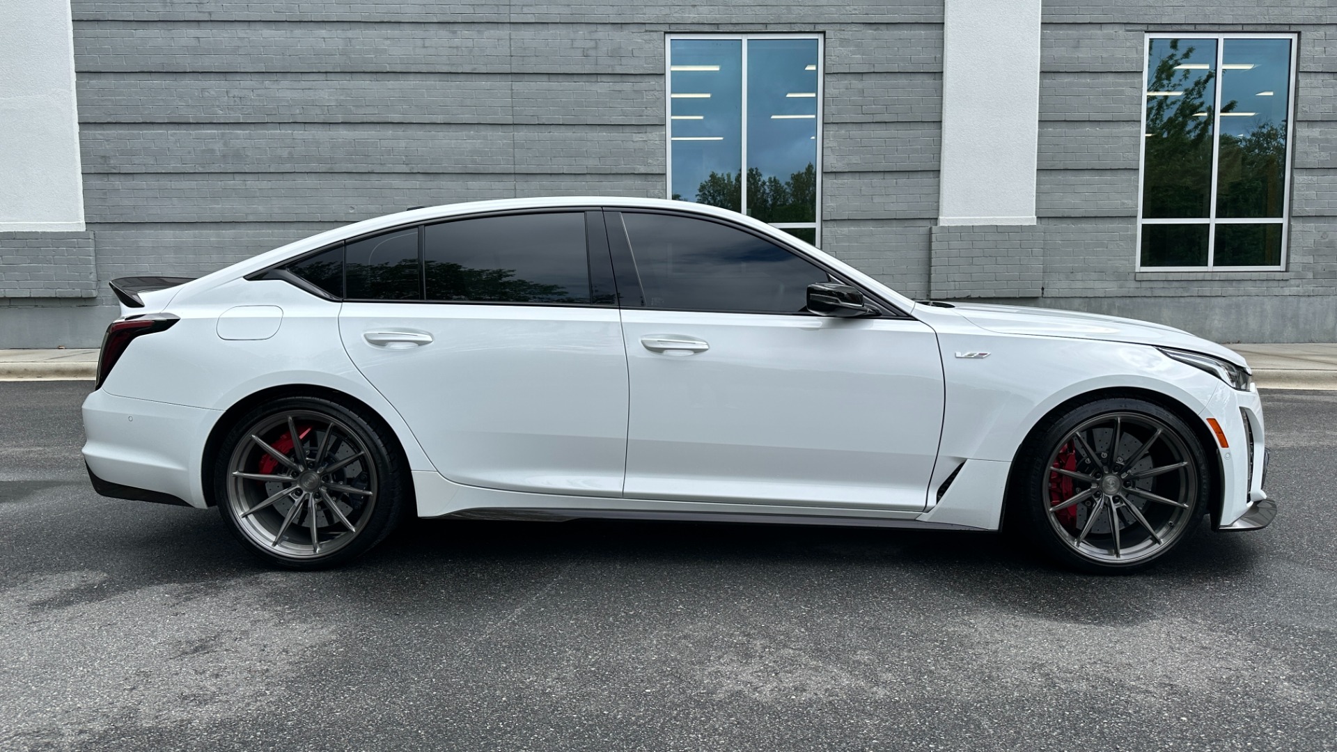 Used 2022 Cadillac CT5-V BLACKWING / CUSTOM WHEELS / CARBON CERAMIC ...