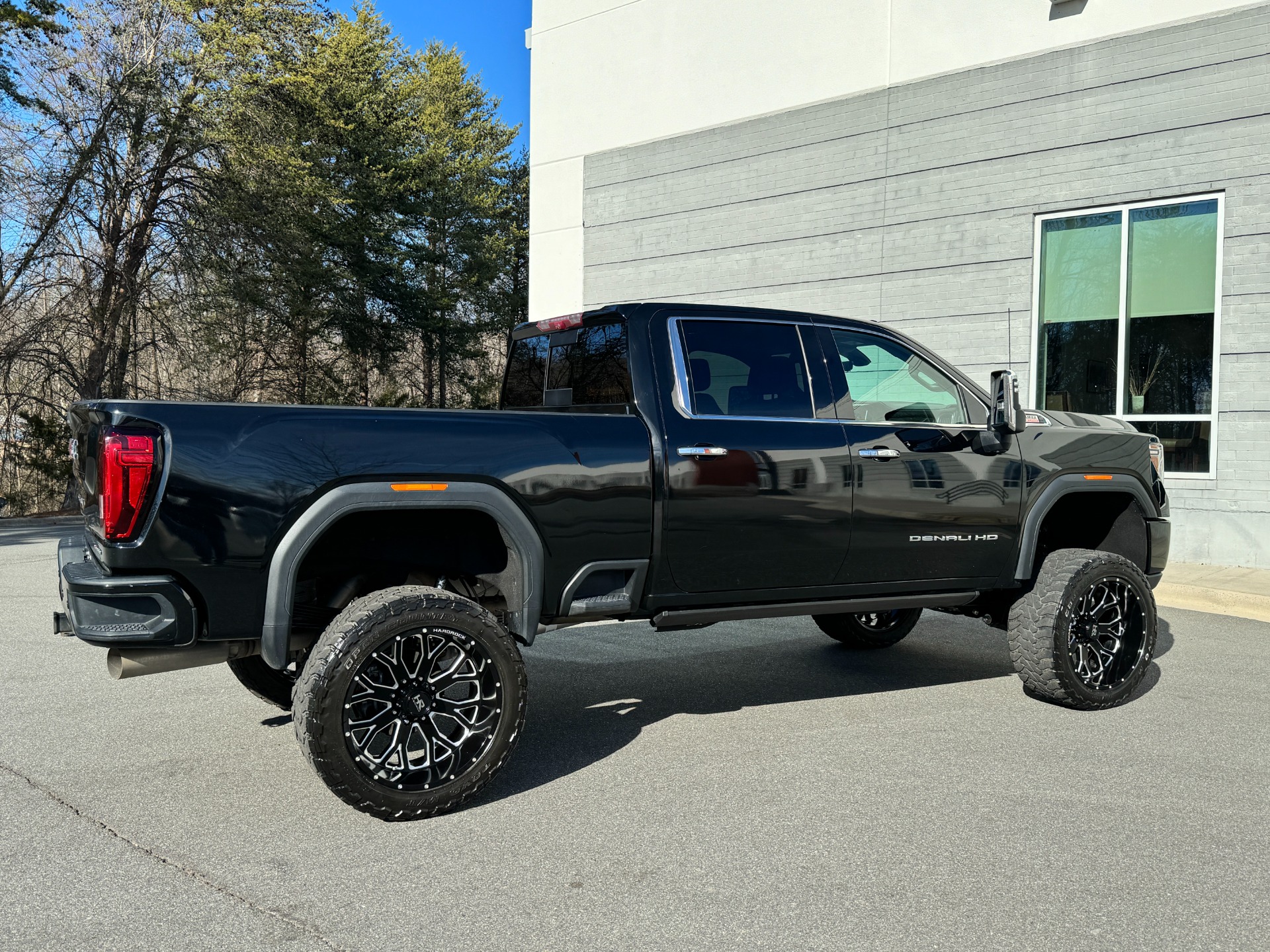 Used 2020 GMC Sierra 2500HD Denali Crew Cab LIFTED / HARDROCK WHEELS ...