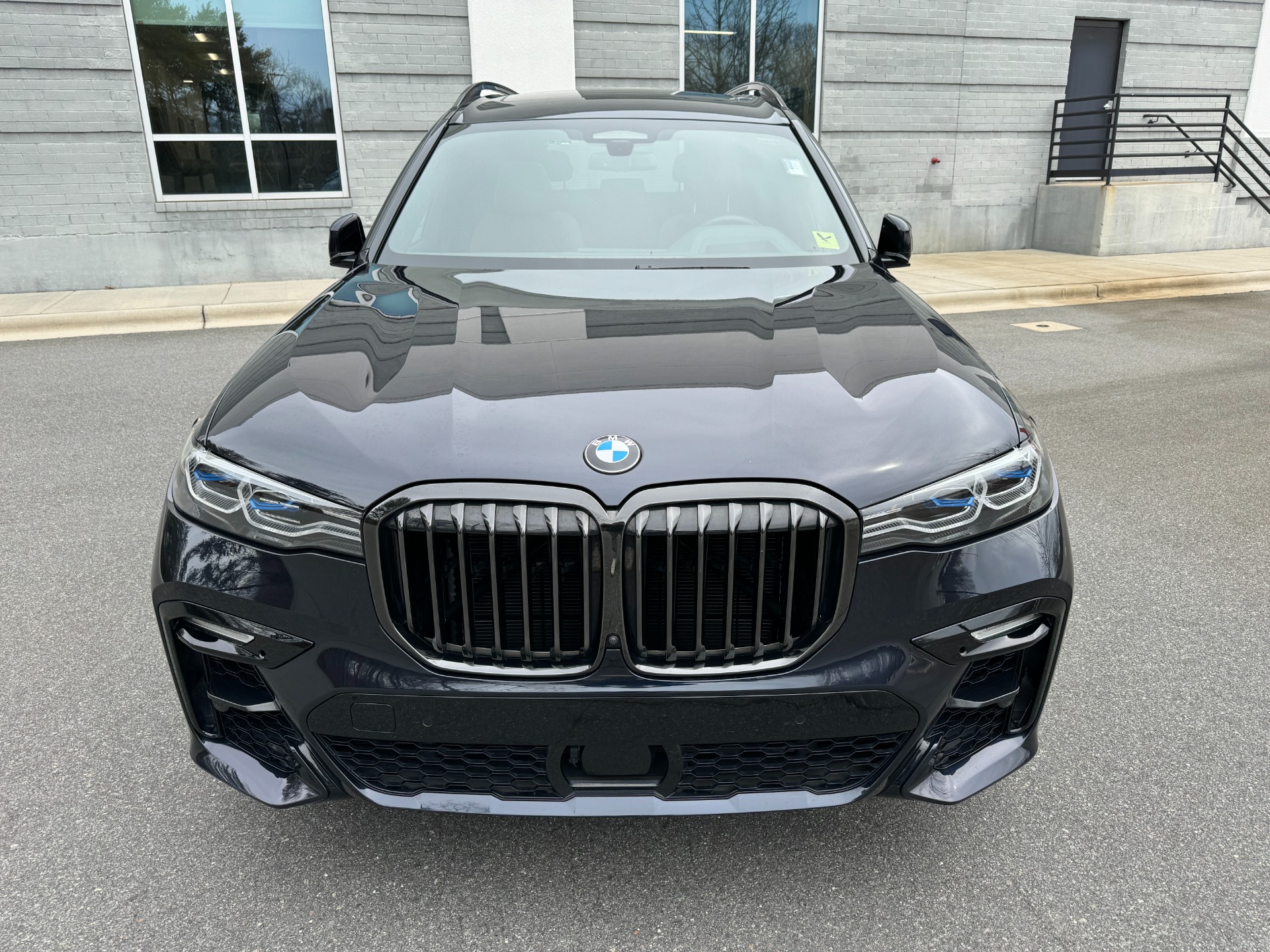 Used 2022 BMW X7 M50i COLD WEATHER PKG / LUXURY SEATING PKG / EXECUTIVE ...