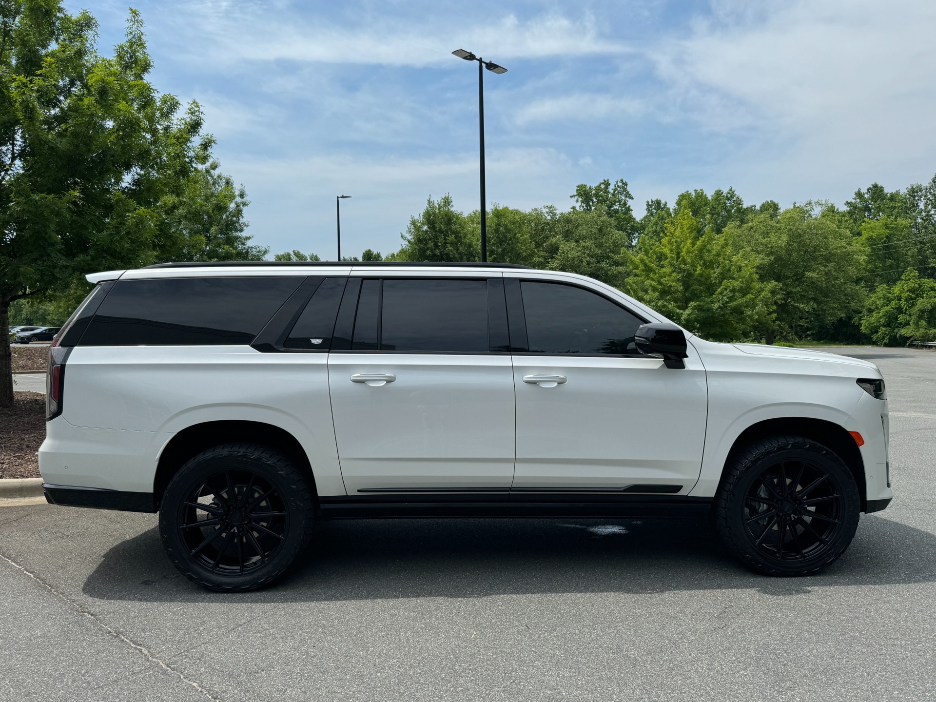 Used 2023 Cadillac Escalade ESV 4WD Sport Platinum 600D DURAMAX DIESEL ...