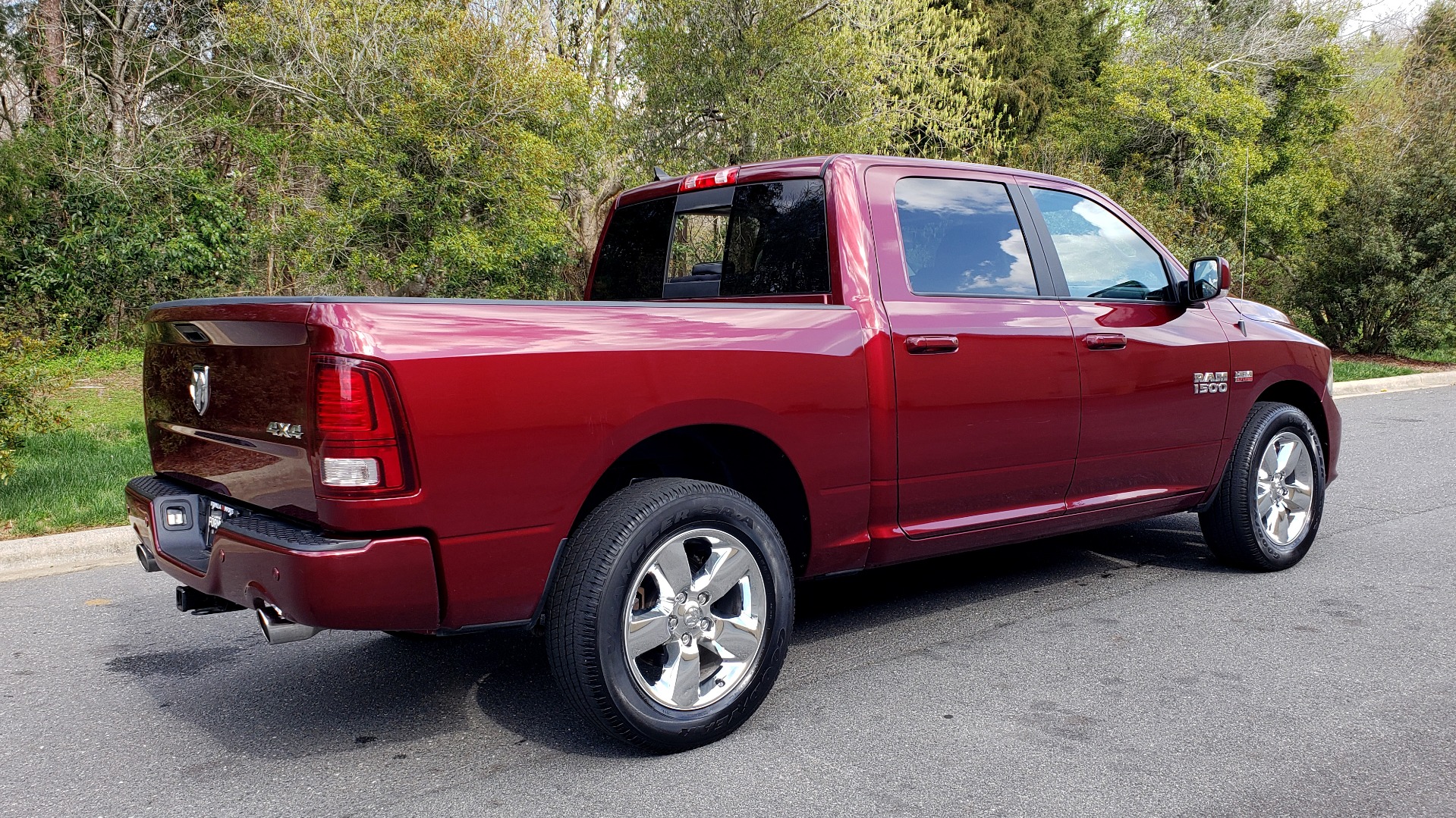 Used 2017 Ram 1500 SPORT CREW CAB 4X4 / NAV / ALPINE / SUNROOF / VENT ...