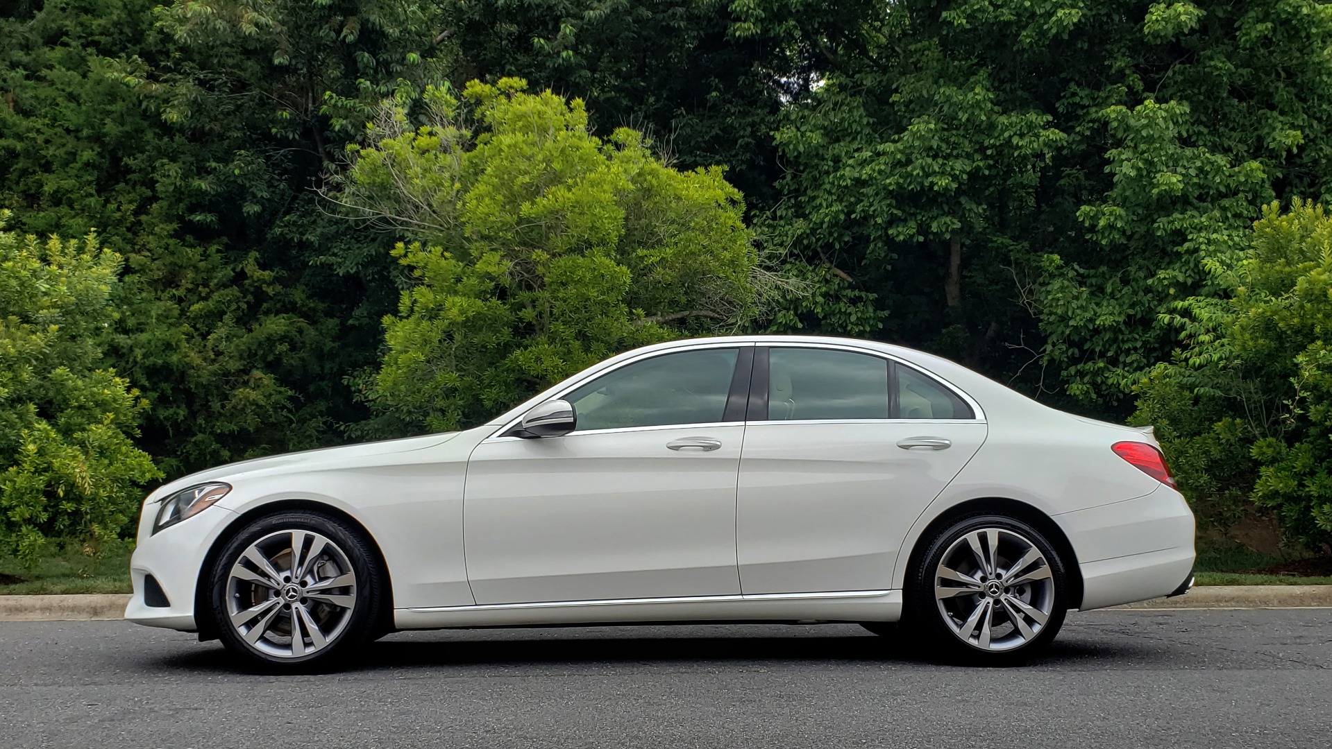 Used 2017 Mercedes-Benz C-CLASS C 300 PREMIUM SEDAN / NAV / PANO-ROOF ...