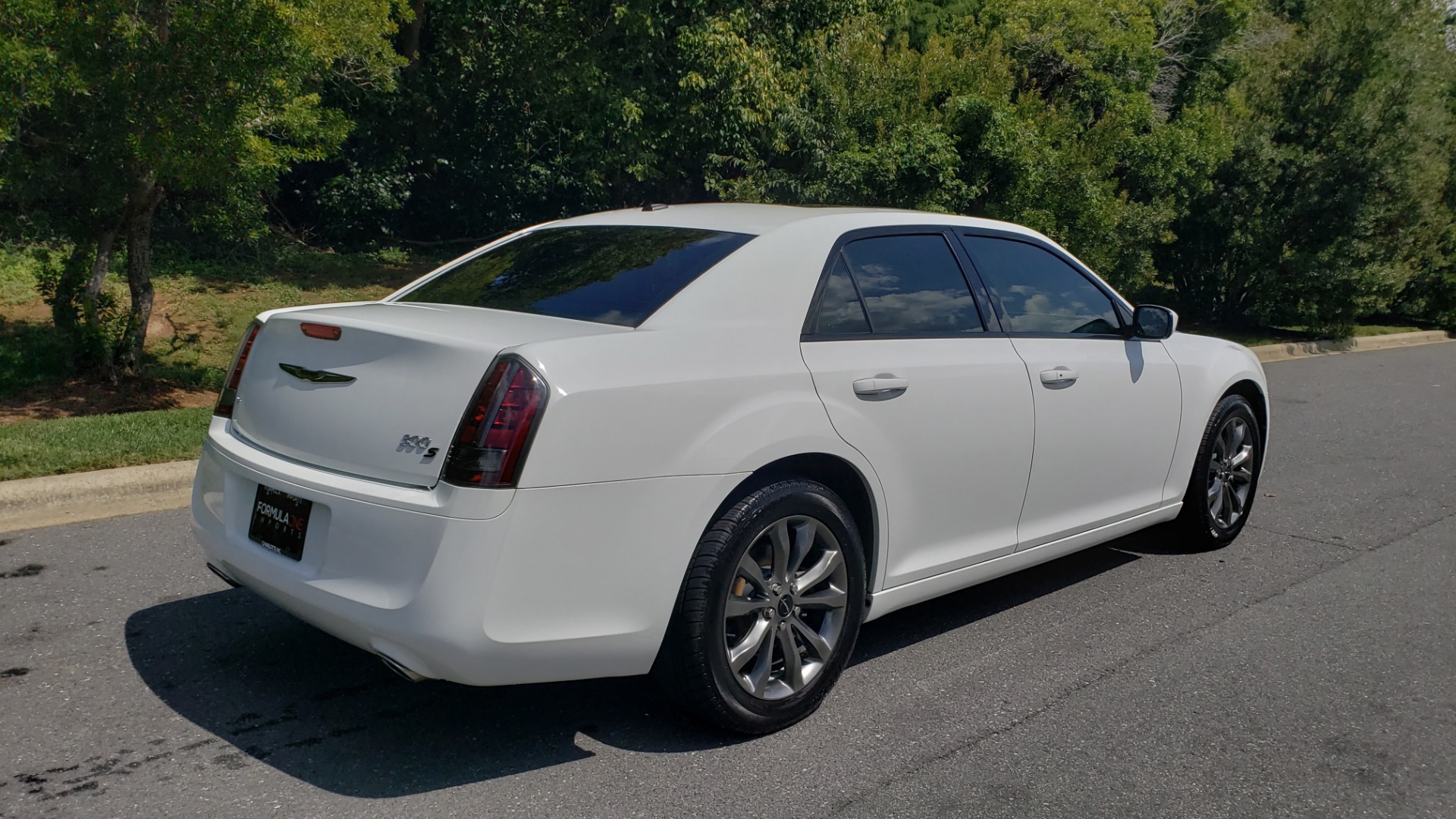 Used 2014 Chrysler 300 S AWD NAV PANO ROOF HTD STS BEATS